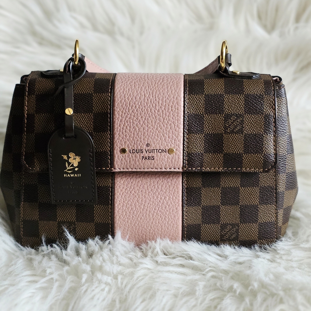 Louis Vuitton BOND handbag